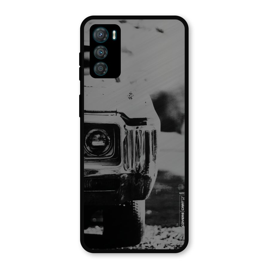 Vintage Car Black and White Metal Back Case for Moto G42