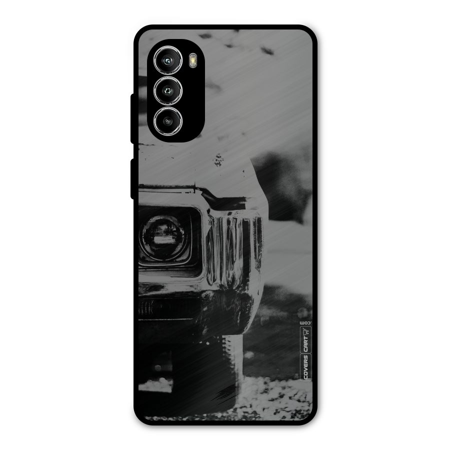 Vintage Car Black and White Metal Back Case for Moto G52
