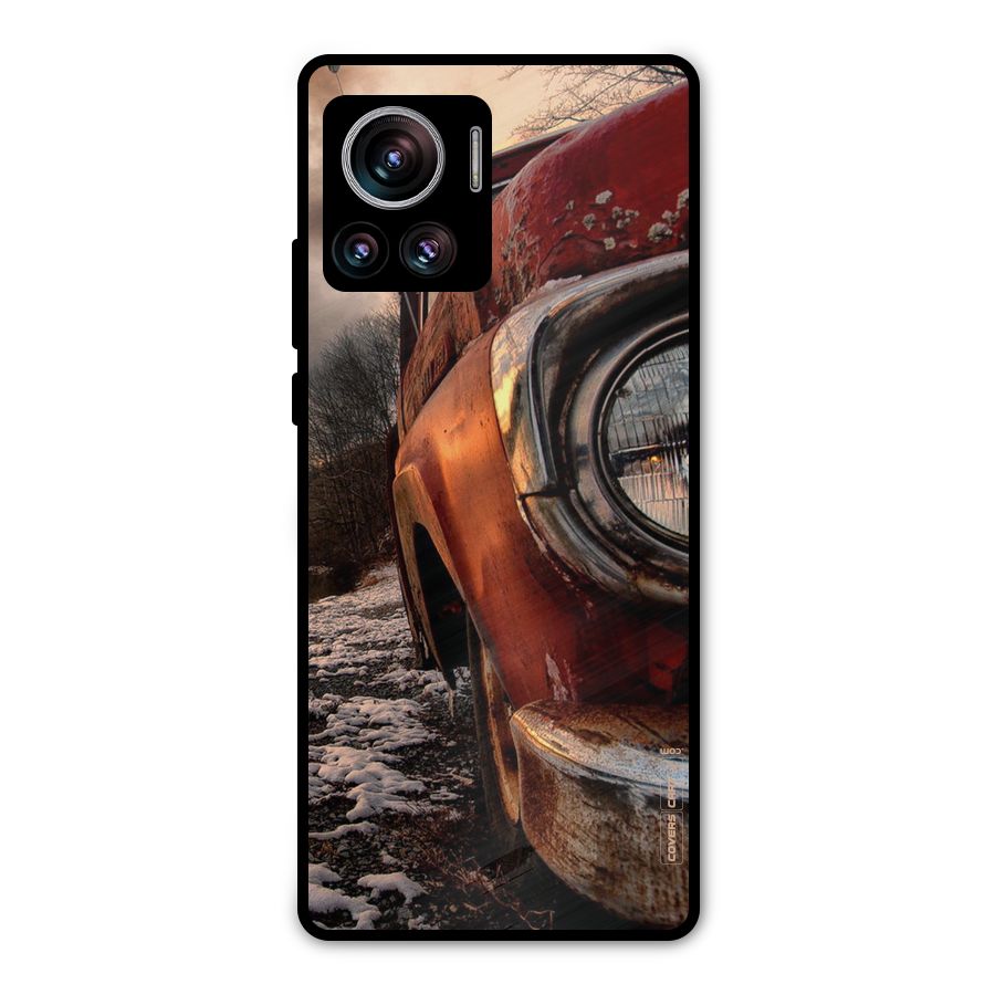 Vintage Car Headlight Metal Back Case for Motorola Edge 30 Ultra