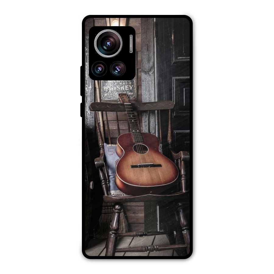 Vintage Chair Guitar Metal Back Case for Motorola Edge 30 Ultra