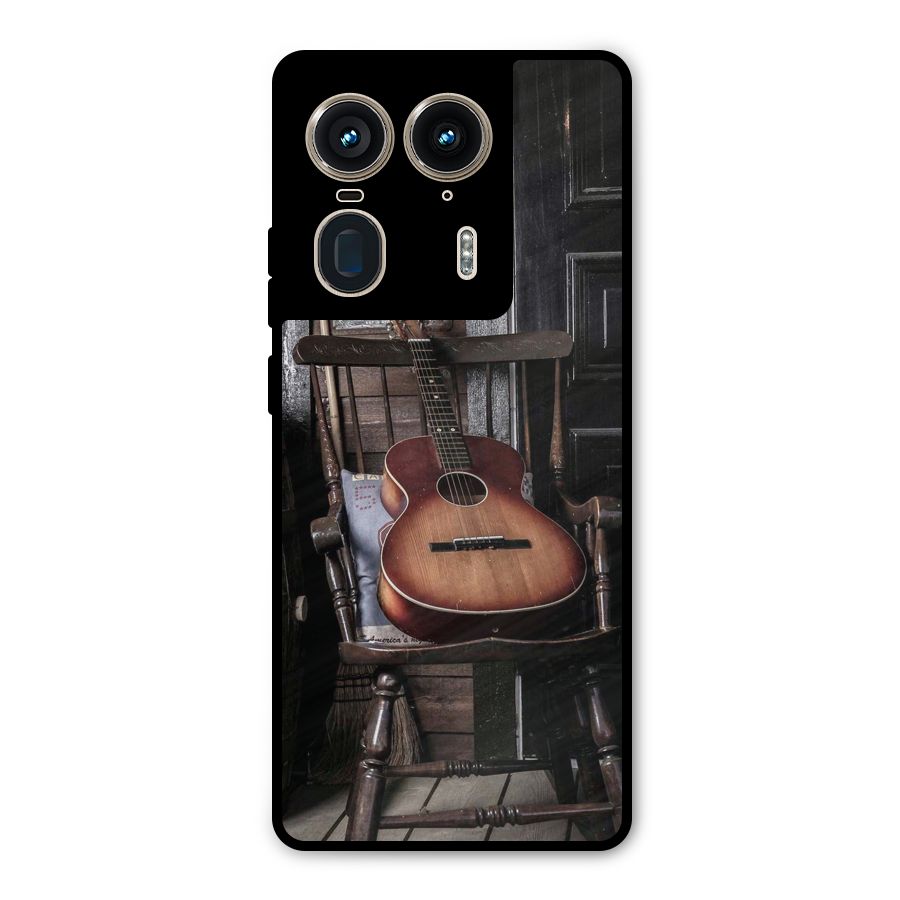 Vintage Chair Guitar Metal Back Case for Motorola Edge 50 Ultra