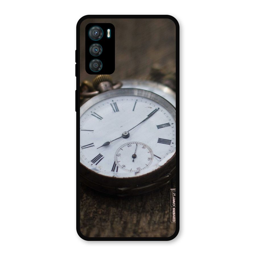 Vintage Clock Metal Back Case for Moto G42