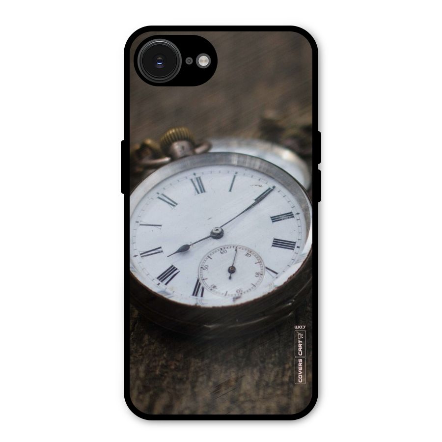 Vintage Clock Metal Back Case for iPhone 16e