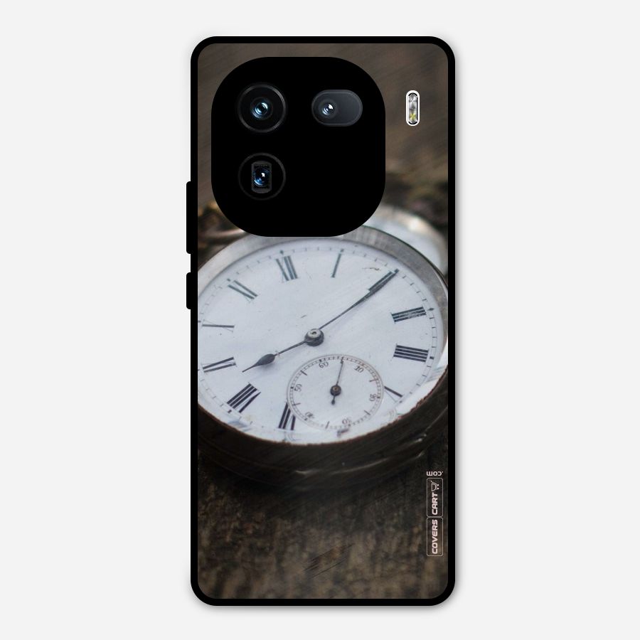 Vintage Clock Metal Back Case for iQOO 12