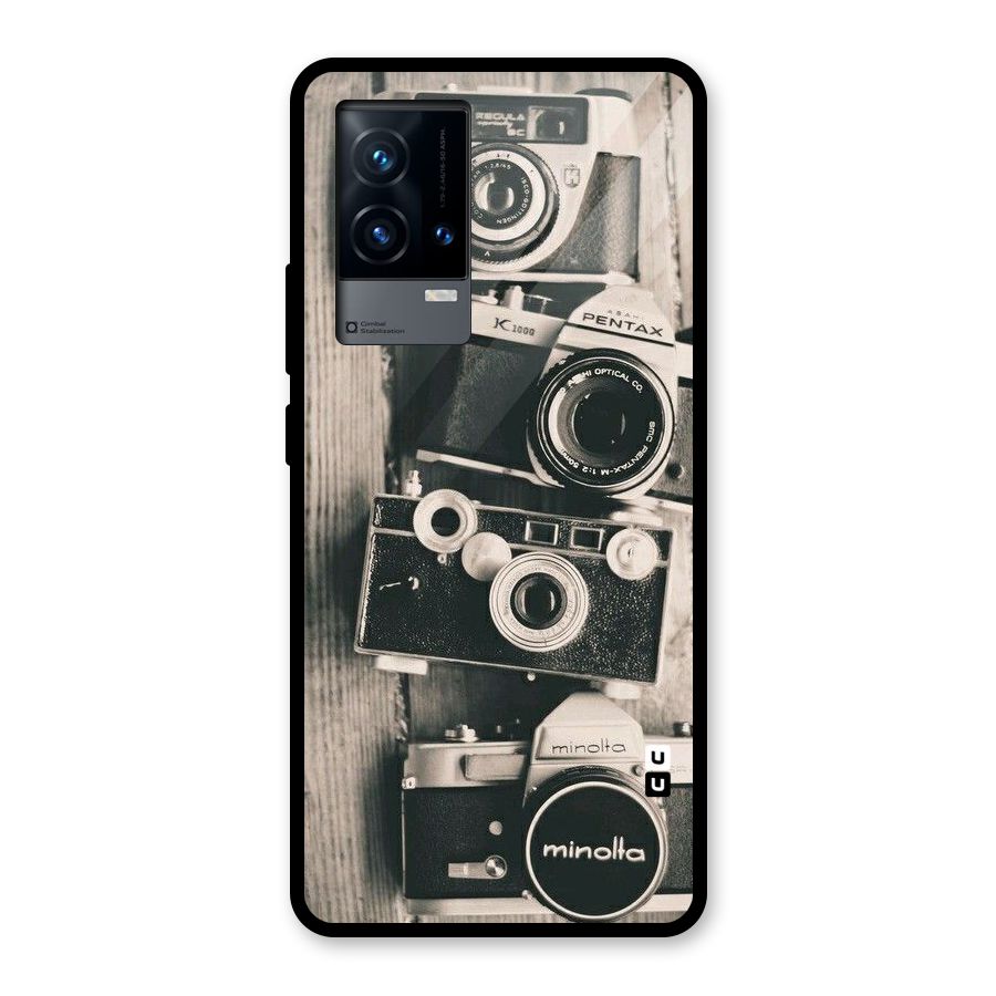 Vintage Style Shutter Glass Back Case for iQOO 9 5G