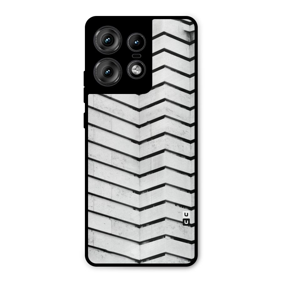 Wall Zig Zag Metal Back Case for Motorola Edge 50 Pro