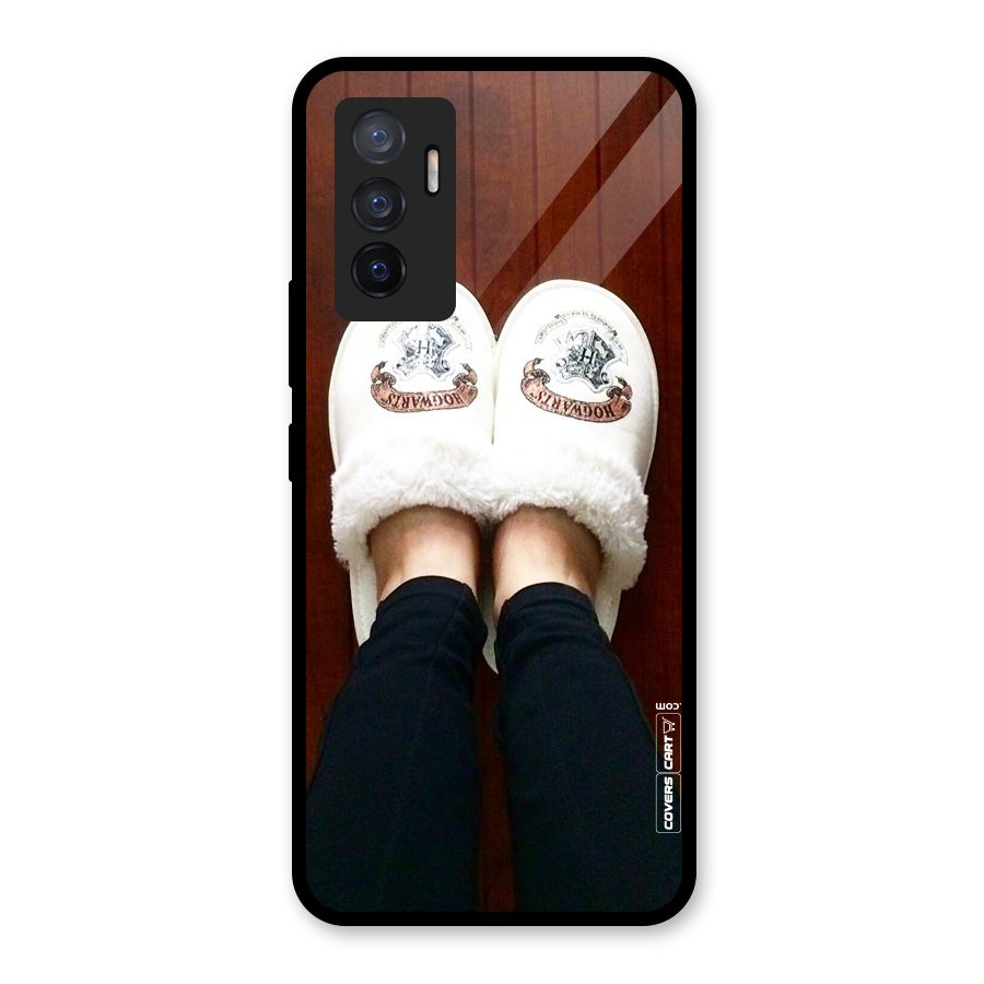 White Feets Glass Back Case for Vivo V23e