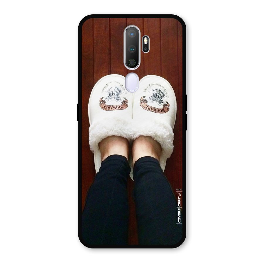 White Feets Metal Back Case for Oppo A9 (2020)