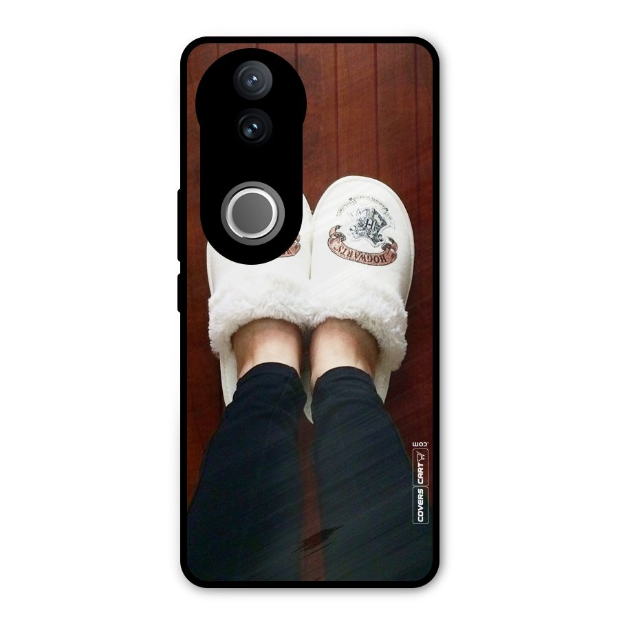 White Feets Metal Back Case for Vivo V50e