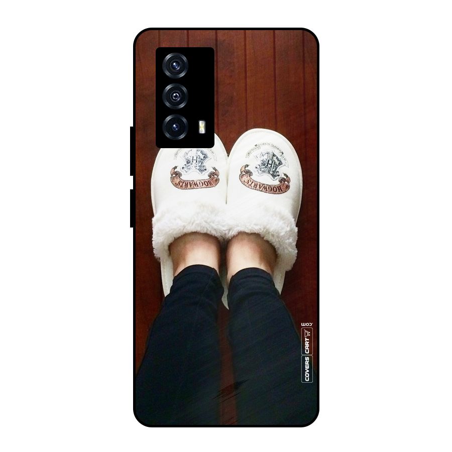 White Feets Metal Back Case for iQOO Z5