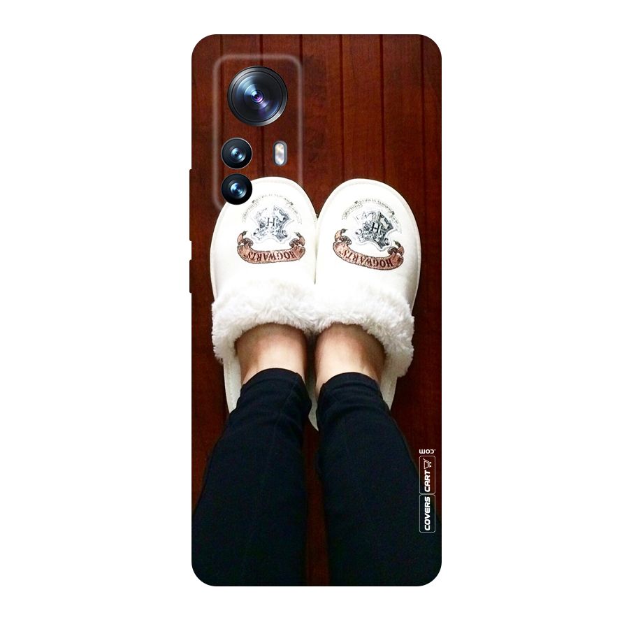 White Feets Original Polycarbonate Back Case for Xiaomi 12 Pro