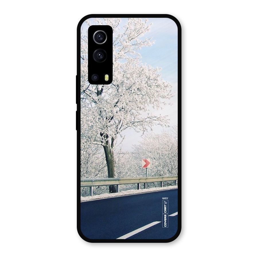 White Snow Tree Metal Back Case for iQOO Z3