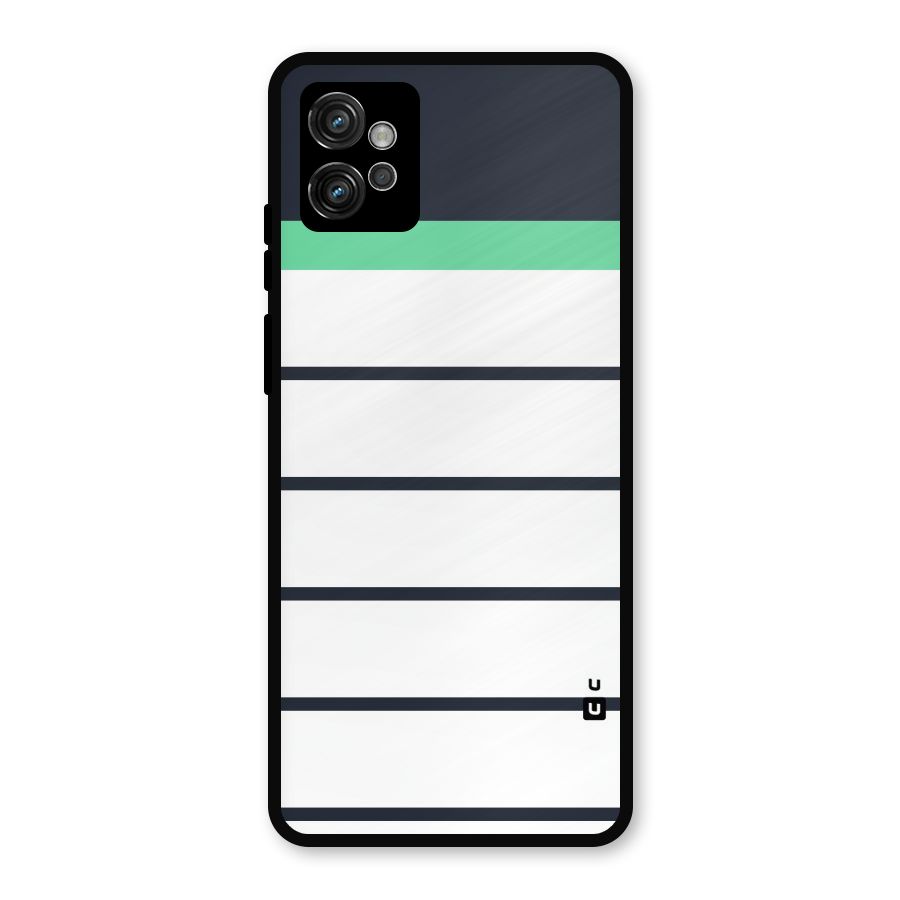 White and Simple Stripes Metal Back Case for Moto G32