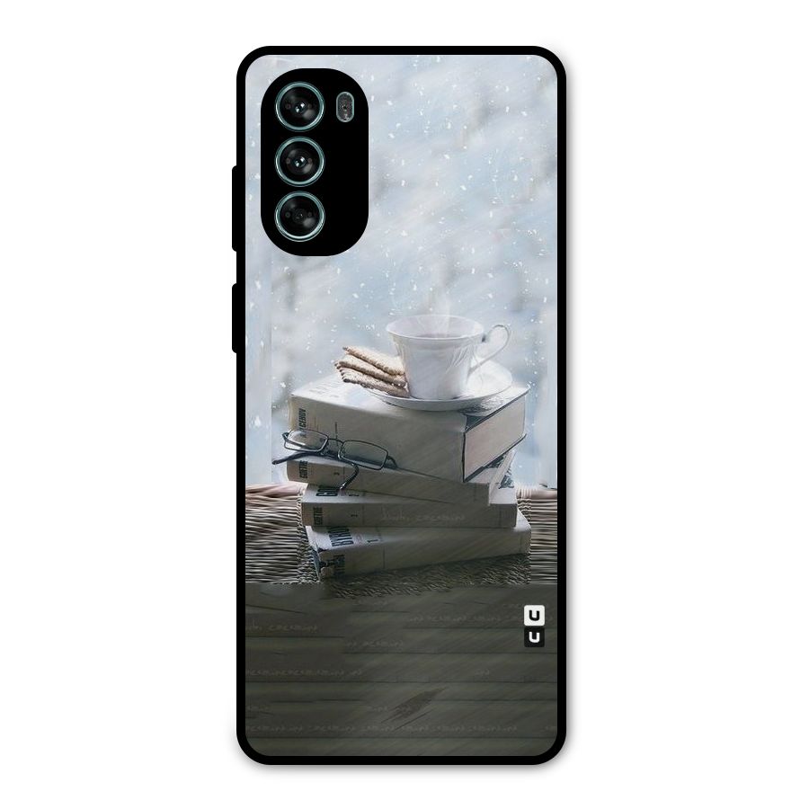 Winter Reads Metal Back Case for Moto G62