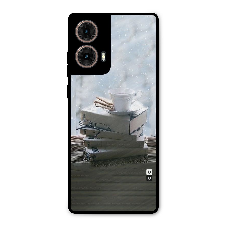 Winter Reads Metal Back Case for Moto G85