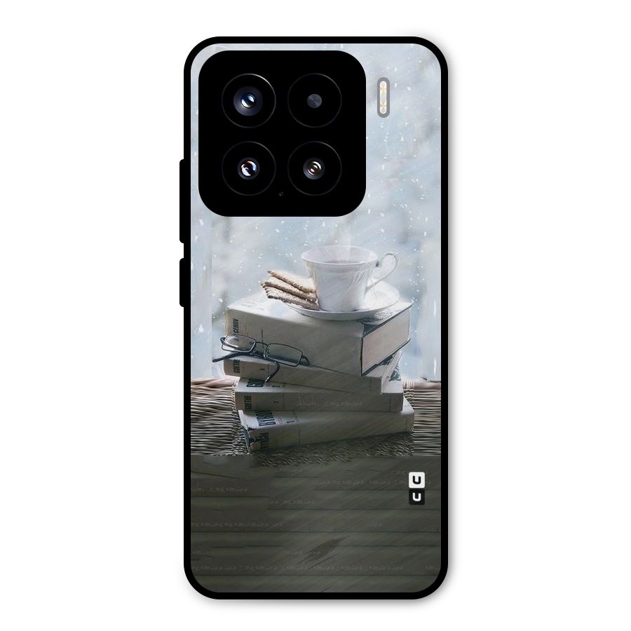 Winter Reads Metal Back Case for Xiaomi 15