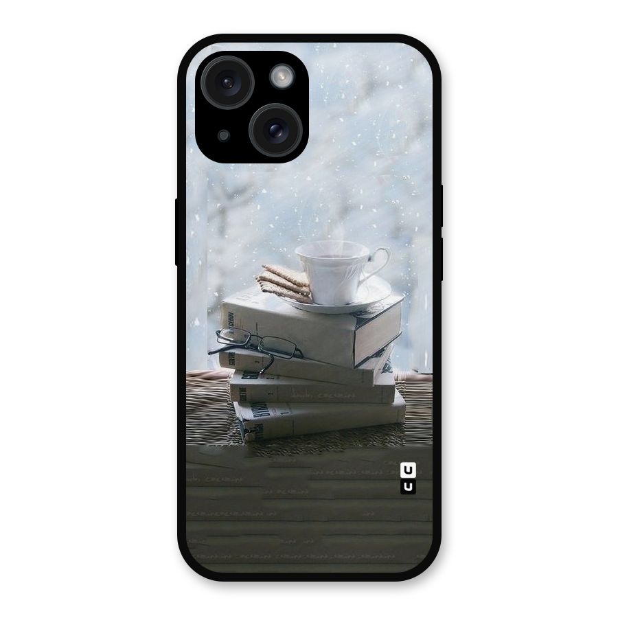 Winter Reads Metal Back Case for iPhone 15