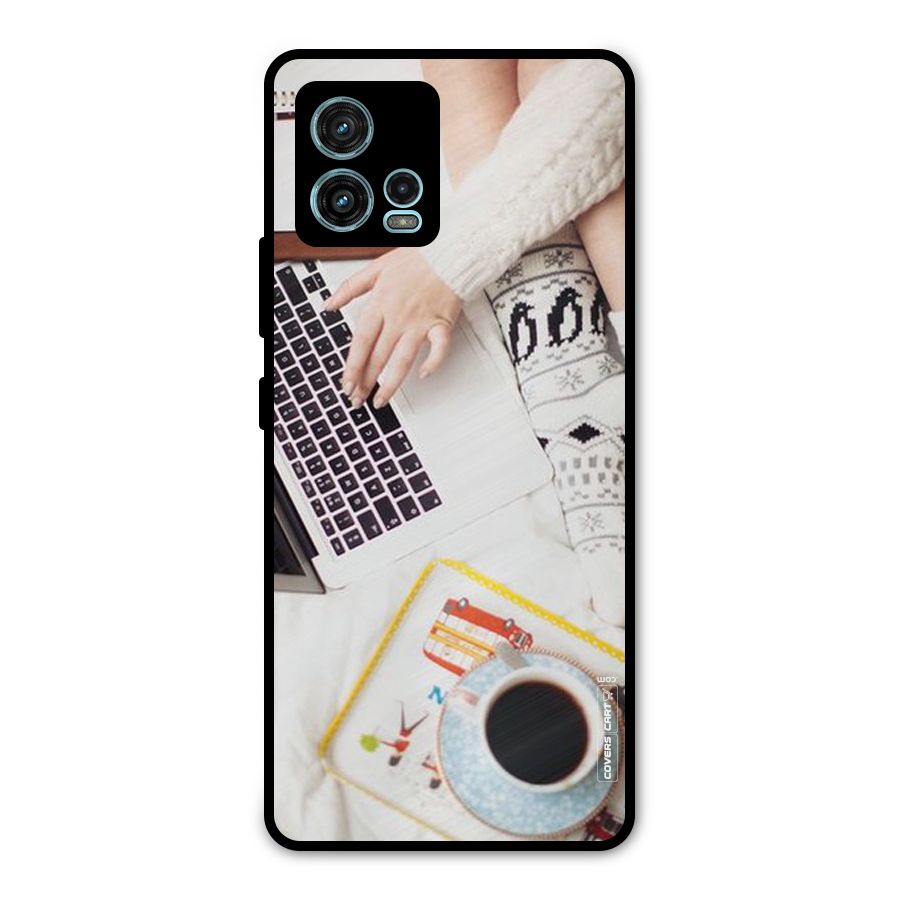 Winter Relaxation Metal Back Case for Moto G72