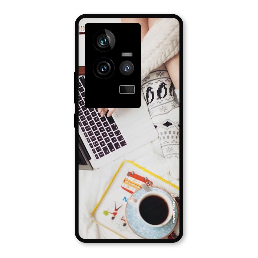 Winter Relaxation Metal Back Case for iQOO 11 5G
