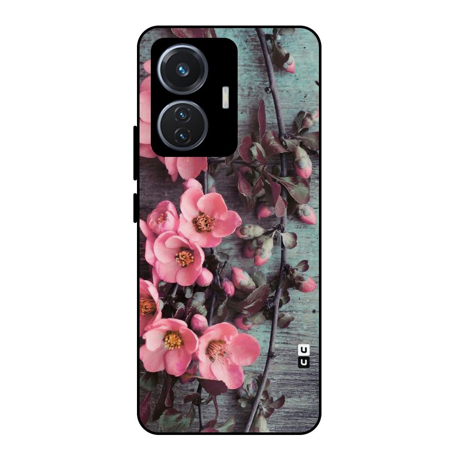 Wooden Floral Pink Metal Back Case for iQOO Z6 44W