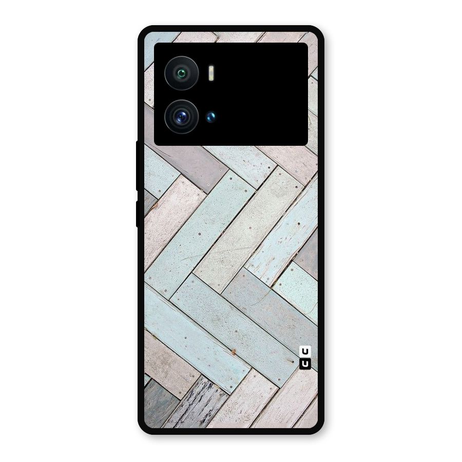 Wooden ZigZag Design Metal Back Case for iQOO 9 Pro