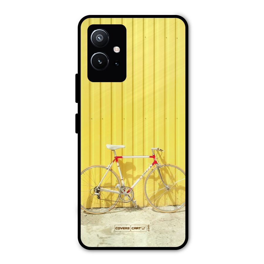 Yellow Cycle Classic Metal Back Case for Vivo Y75 5G