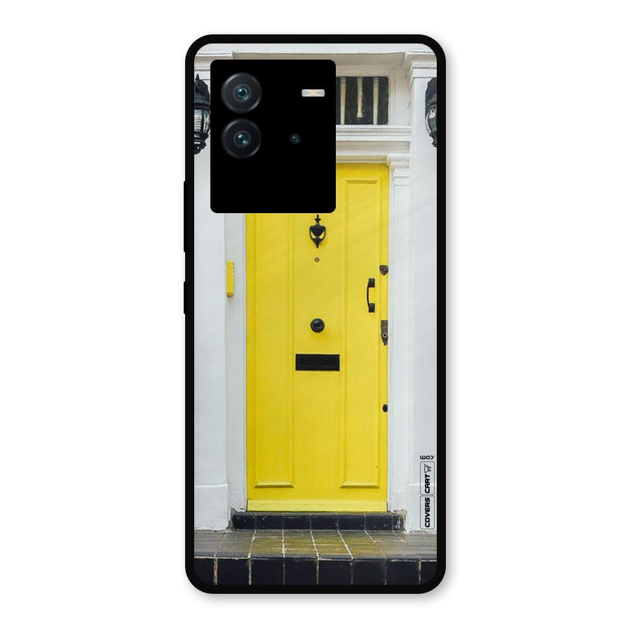 Yellow Door Metal Back Case for iQOO Neo 6 5G