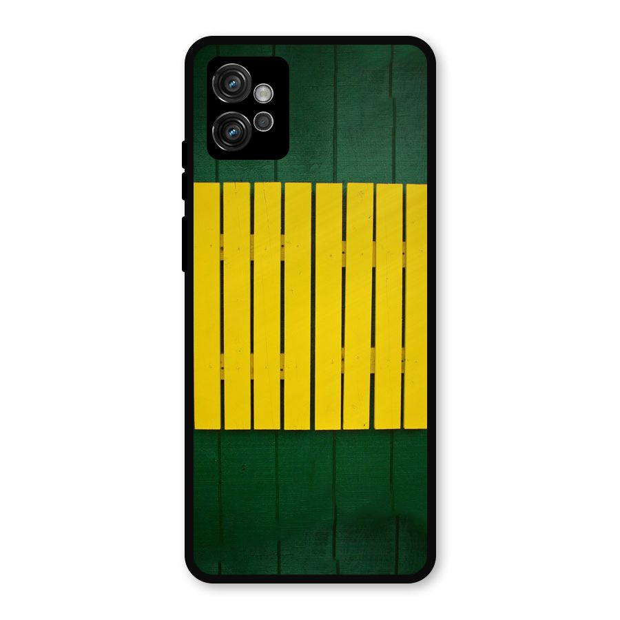 Yellow Fence Metal Back Case for Moto G32