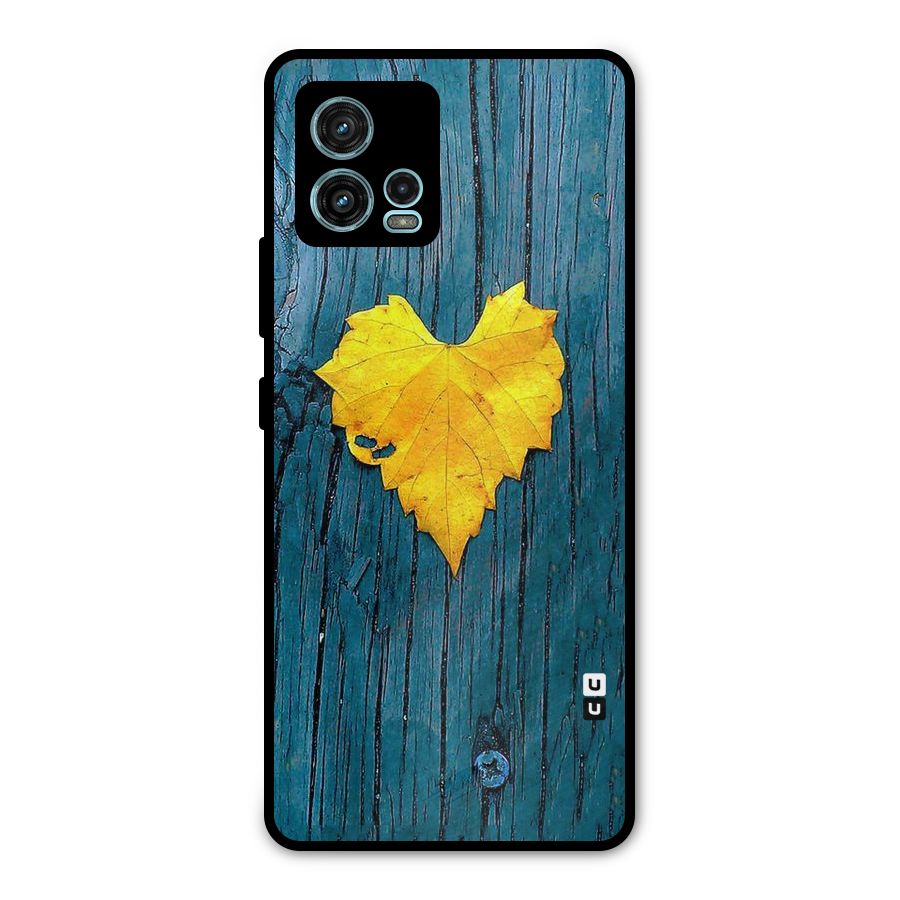 Yellow Leaf Metal Back Case for Moto G72