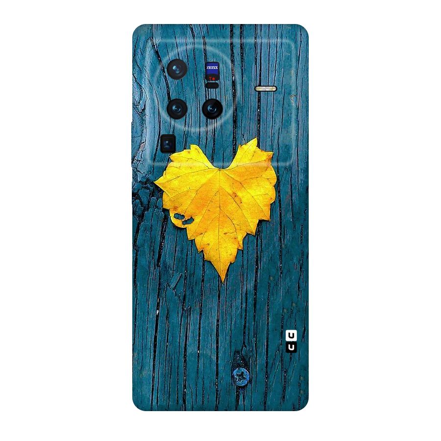 Yellow Leaf Original Polycarbonate Back Case for Vivo X80