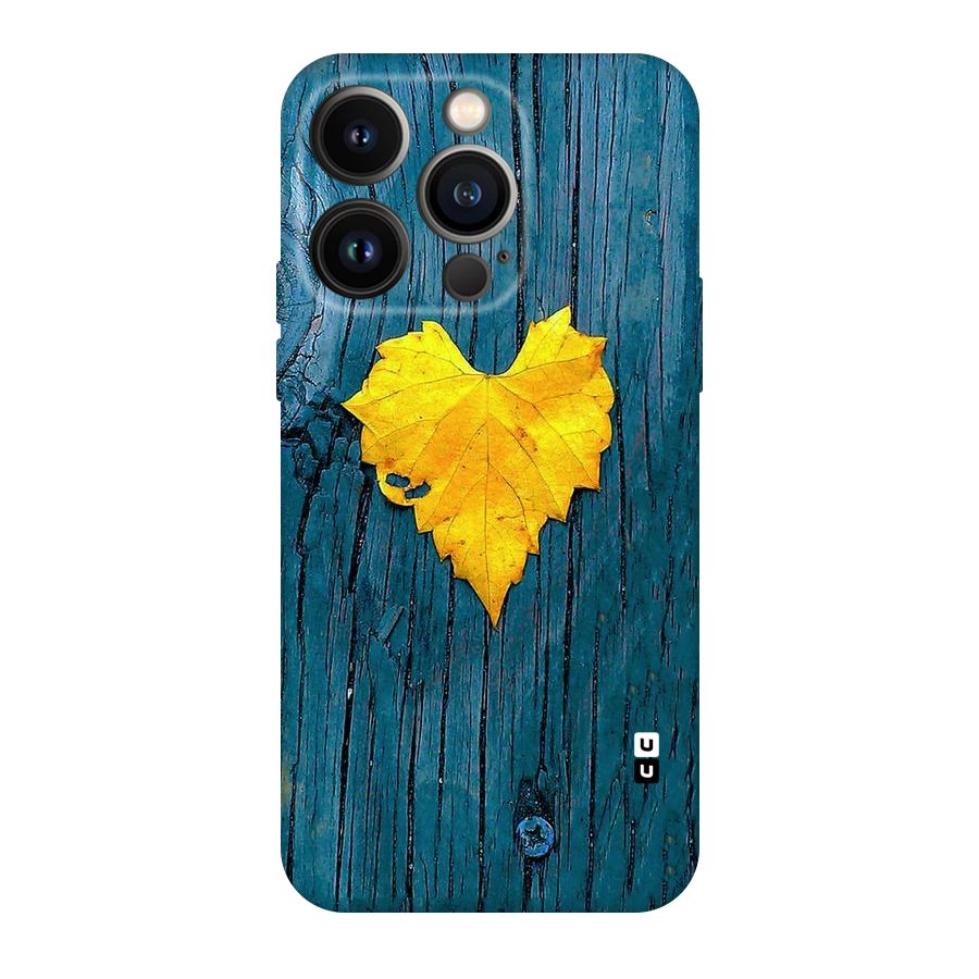 Yellow Leaf Original Polycarbonate Back Case for iPhone 14 Pro