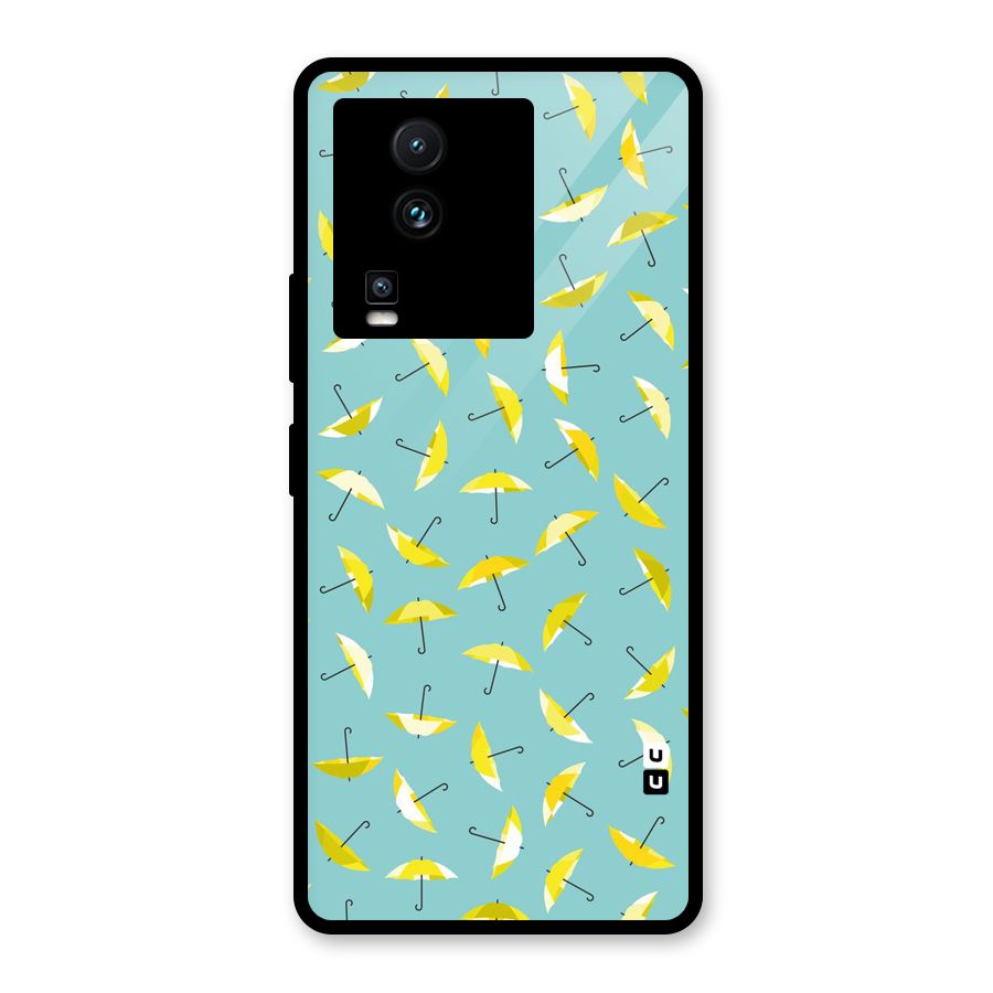 Yellow Umbrella Pattern Glass Back Case for Vivo iQOO Neo 7