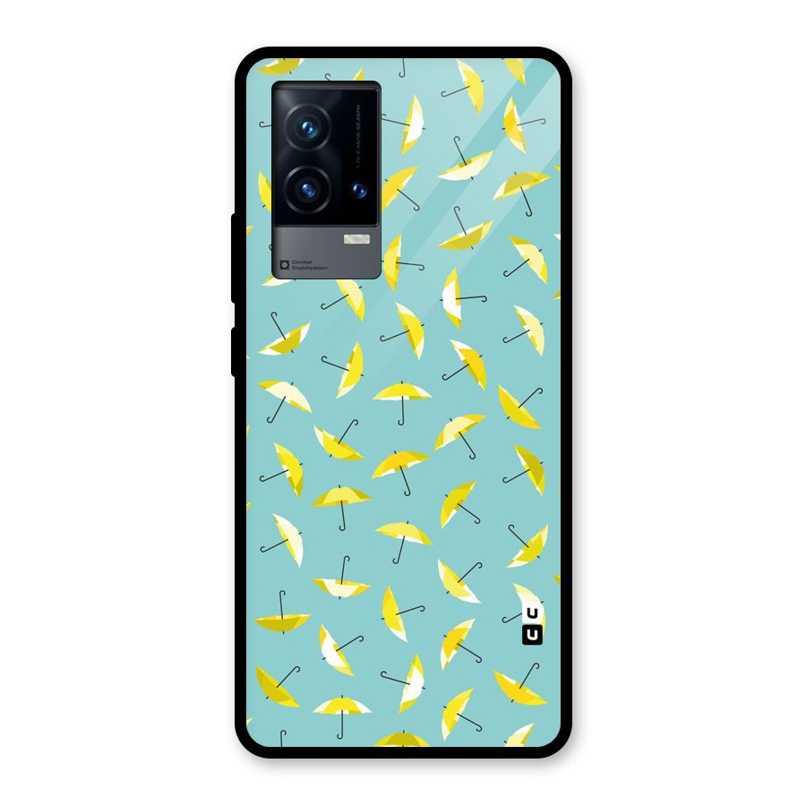 Yellow Umbrella Pattern Glass Back Case for iQOO 9 5G