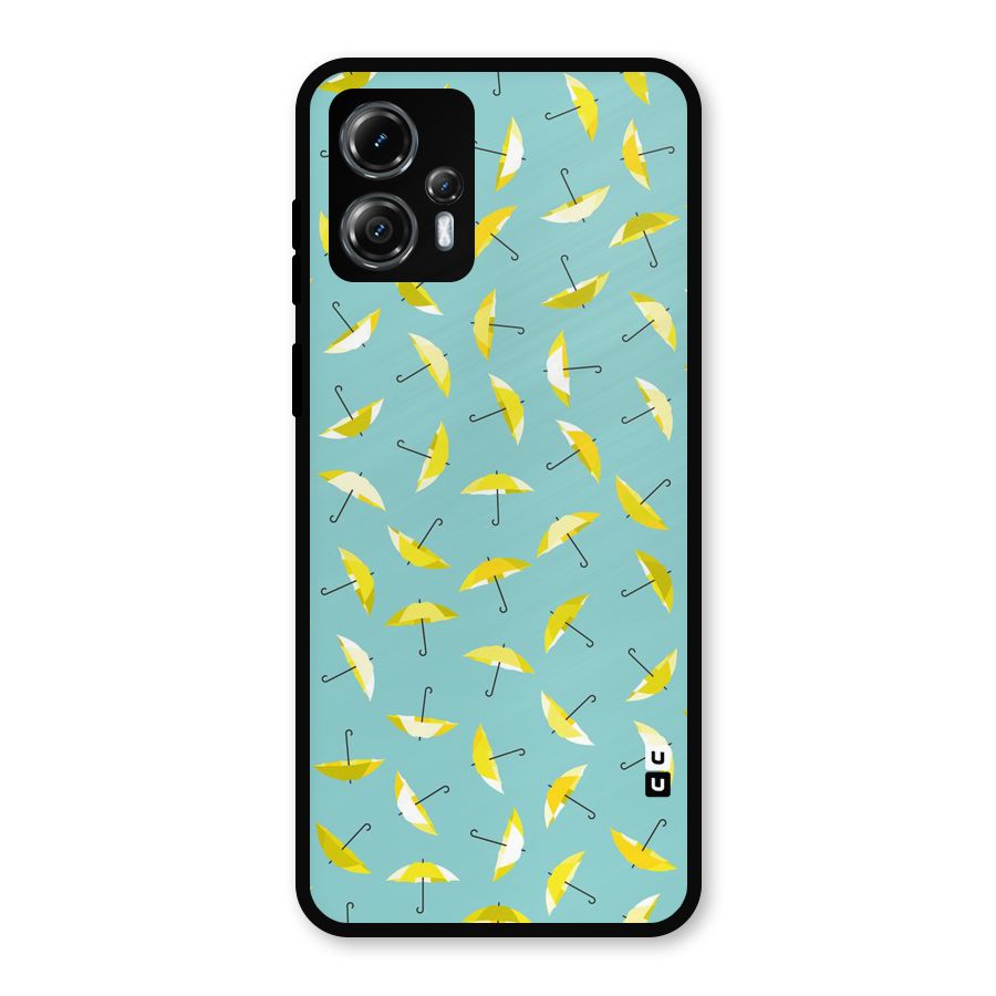 Yellow Umbrella Pattern Metal Back Case for Moto G13