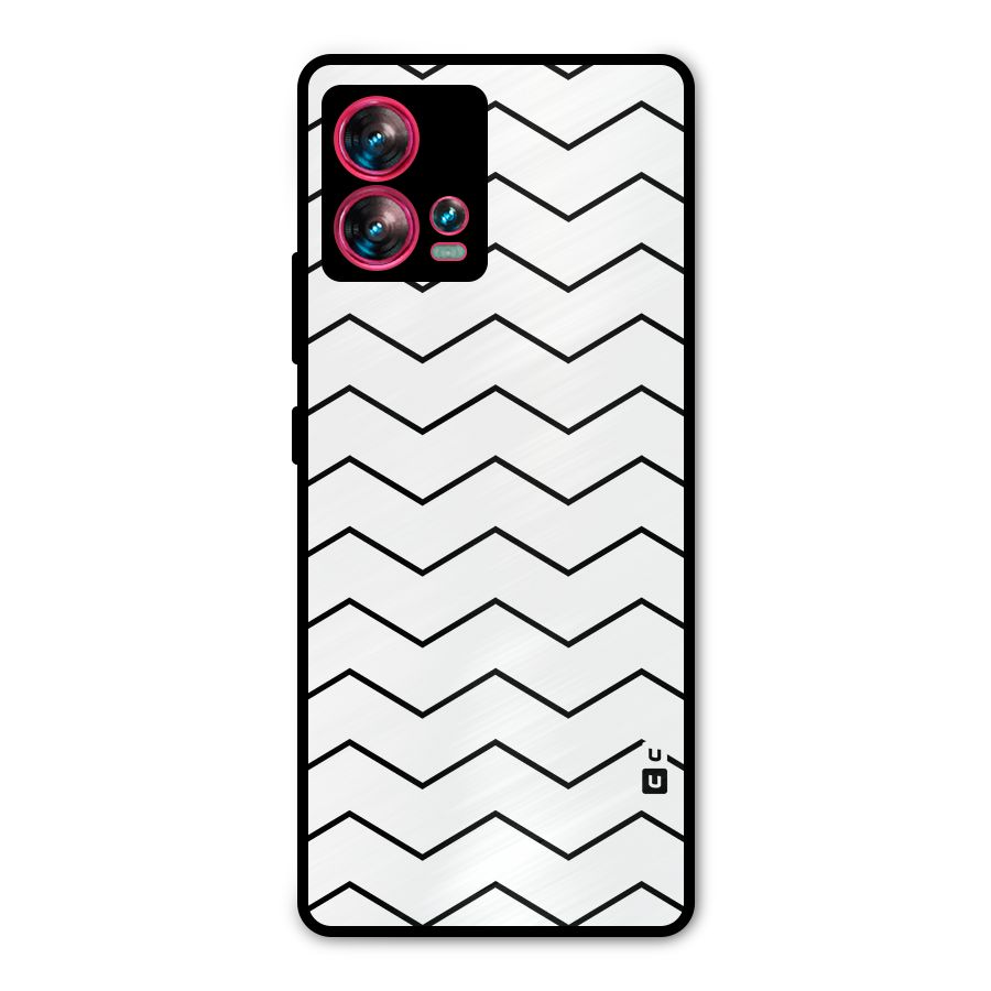 ZigZag Simple Classic Lines Metal Back Case for Motorola Edge 30 Fusion